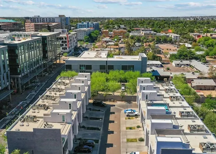 Lofty Apartment Tempe