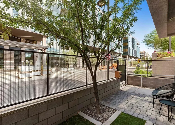 Lofty Apartment Tempe