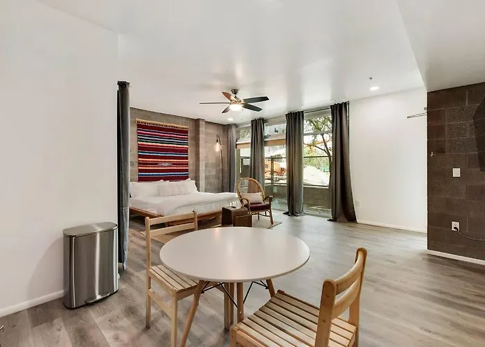 Apartment Lofty Tempe