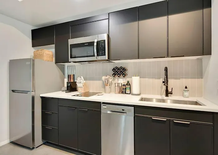 Lofty Apartment